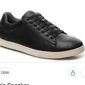 Steve Madden Black sneakers shoes